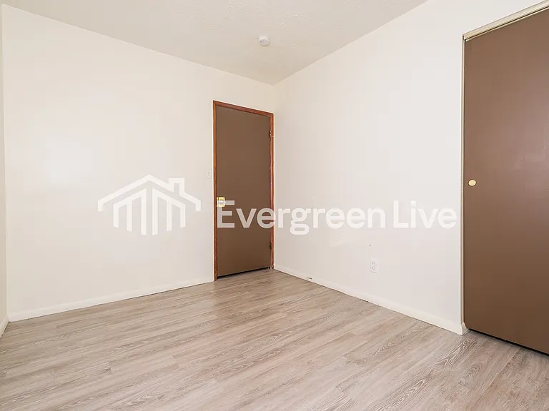 2980 Southfield Dr — Photo 10