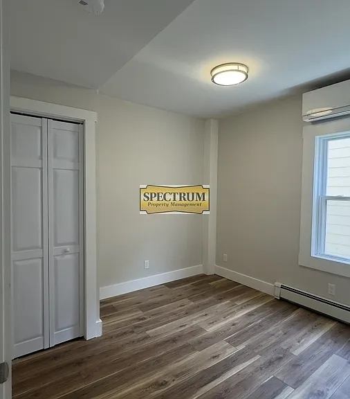 11 Gray St #1 — Photo 4