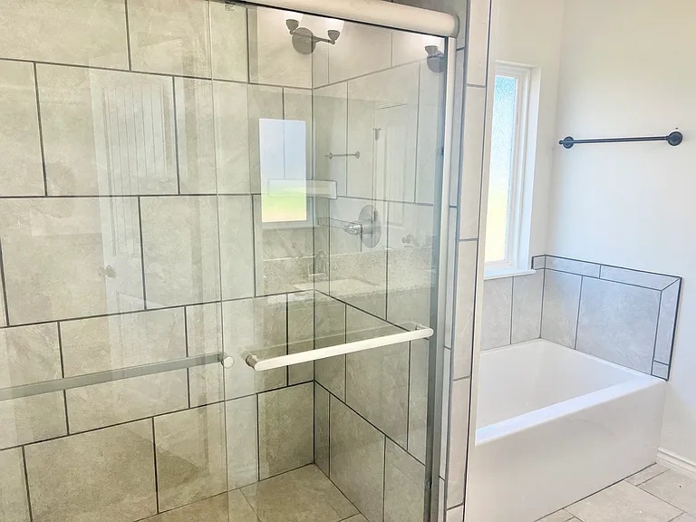 2636 Birch Ln — Photo 2