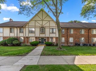 30220 Southfield Rd APT 247, Southfield, MI 48076