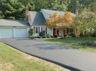 8204 Inverness Hollow Ter, Potomac, MD 20854