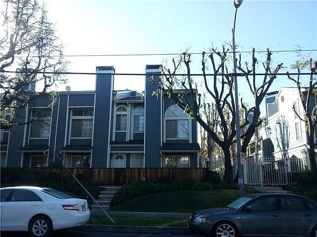 1st image of 22040 Gault St Unit 33