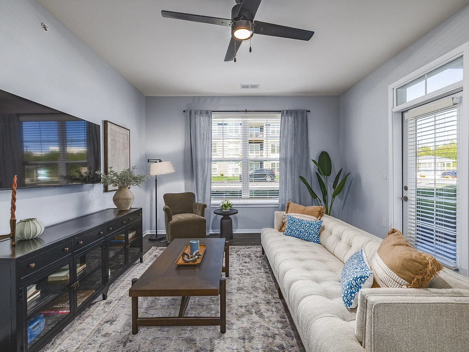 Founders Landing Apartments — Photo 2