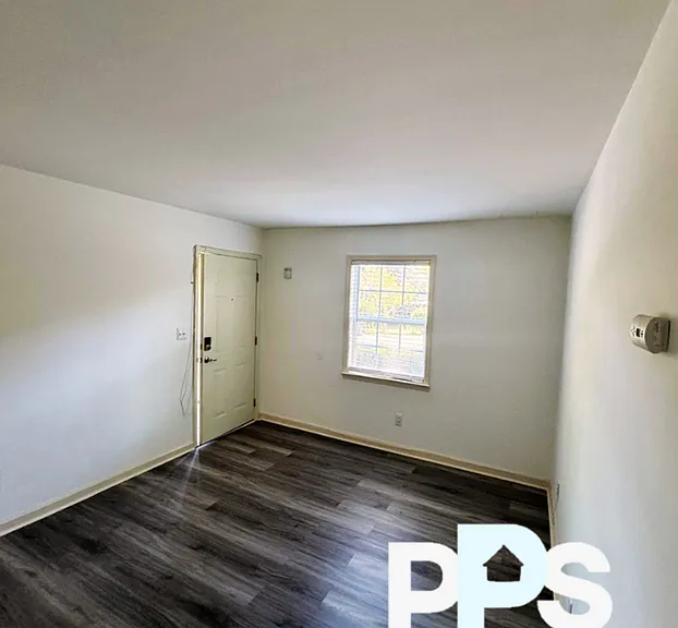 615 Boulevard SE #7 — Photo 7