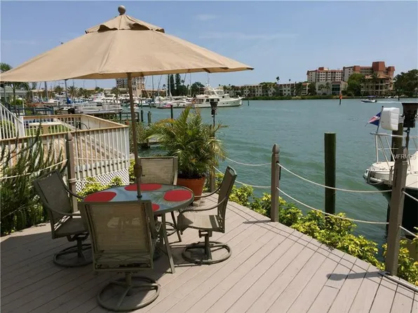 17 Port Dr, Venice, FL 34285