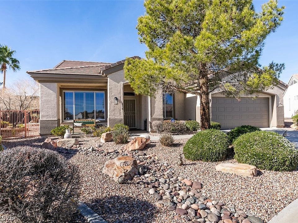 1st image of 493 Lace Haven Ct