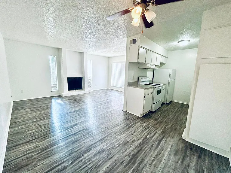 Sonterra Apartments (OK) — Photo 25