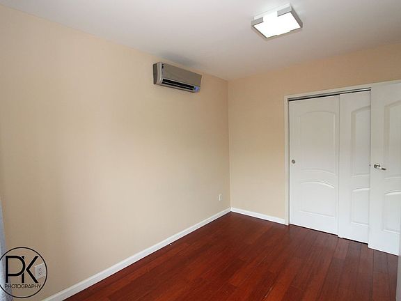 4th image of 211 Kingsland Ave APT 2F