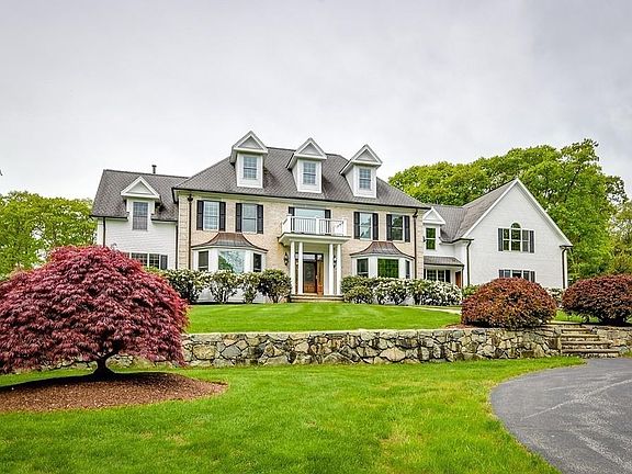 2nd image of 8 Grand Hill Dr