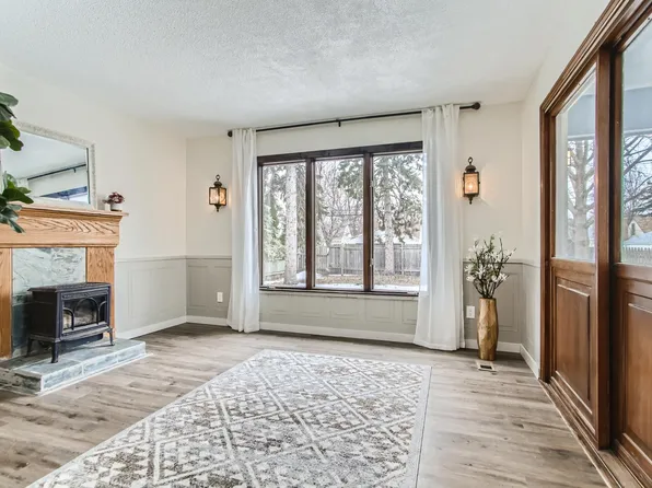 841 21st Ave SE, Minneapolis, MN 55414