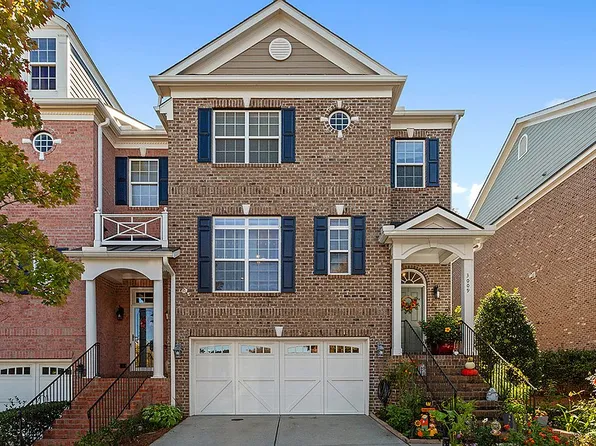 3009 Weston Green Loop, Cary, NC 27513