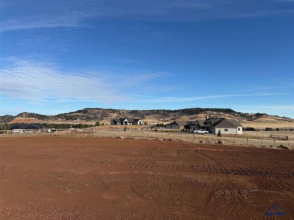 2nd image of 2818 SW Eetclover Cir