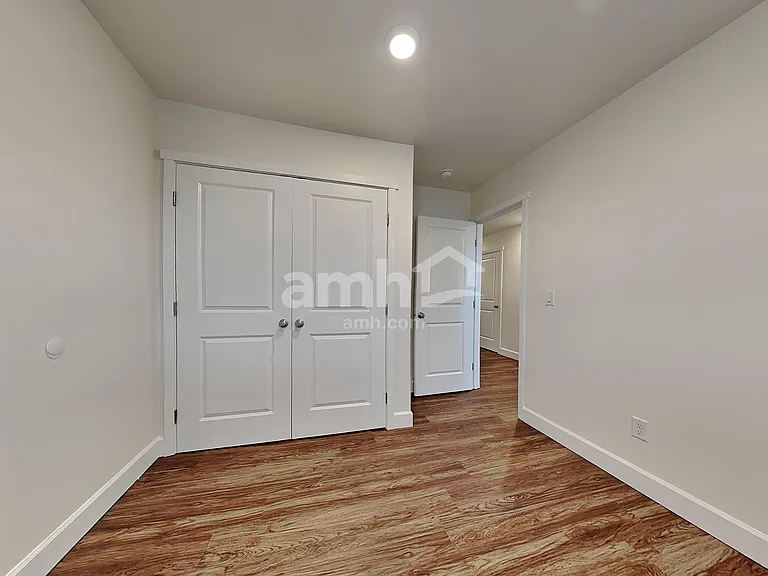 19211 15th Avenue Ct E — Photo 17