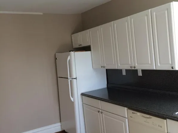 17 2nd Ave APT 2, Royersford, PA 19468