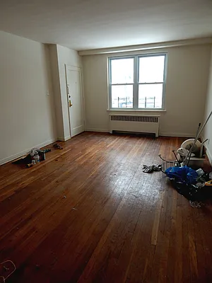 Rented by America Realty LLC | media 4