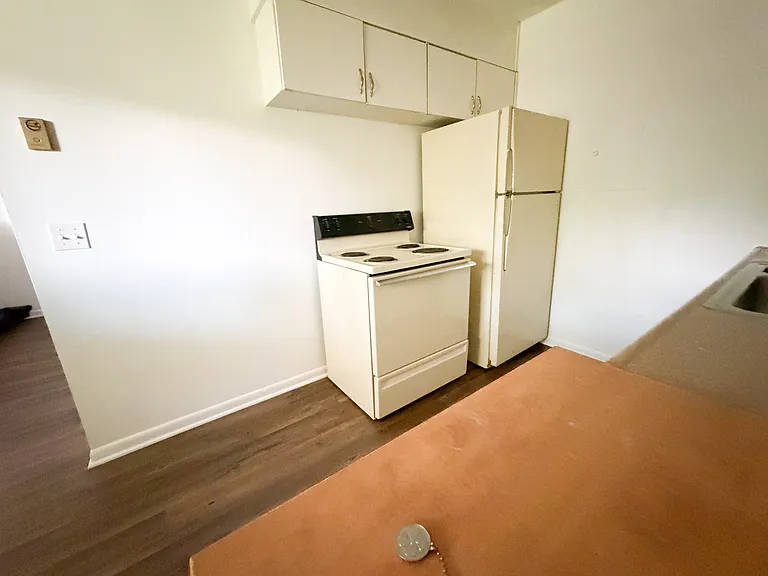 2014 Linden Ave #12 — Photo 8
