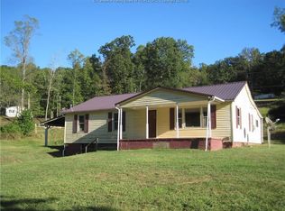 3634 Wilding Rd, Ravenswood, WV 26164