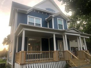 311 Richards St, Joliet, IL 60433