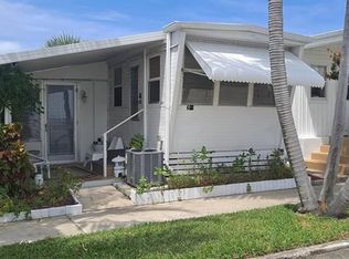 21 Ruthmary Ave #G, Briny Breezes, FL 33435