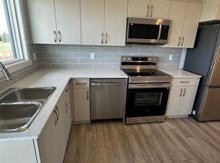 850 Secord Blvd NW #37, Edmonton, AB T5T7R9