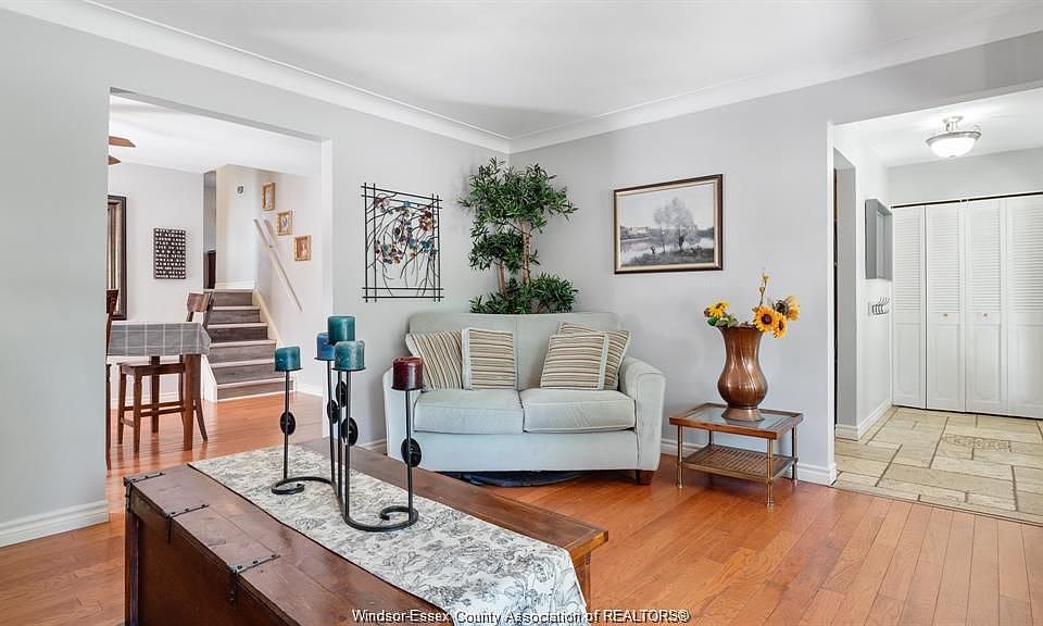 243 Woodridge Dr, Tecumseh, ON N8N 3A3 Zillow