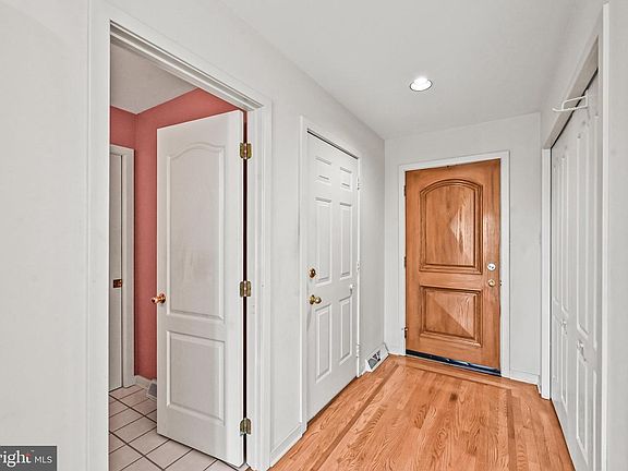5th image of 2716 Fairway Dr #2716