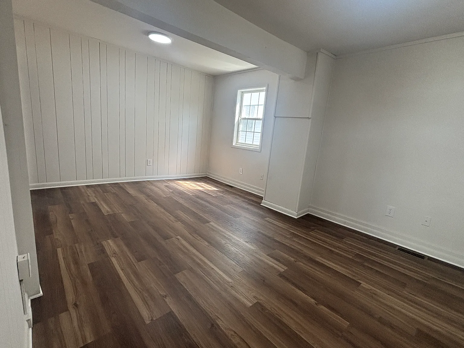 3 bed, 1008 sqft, $1,395 — Photo 4