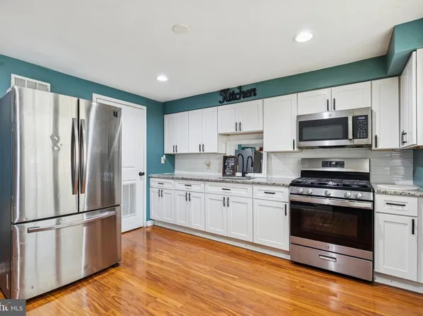 7865 Saint Bridget Ln, Dundalk, MD 21222