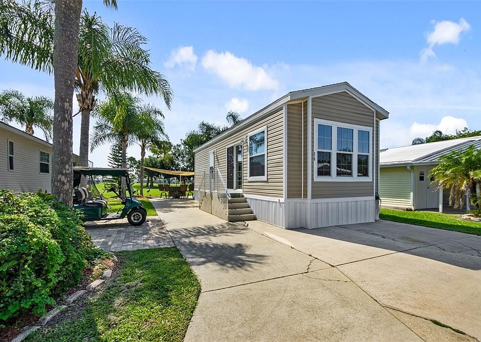1st image of 219 Lily Creek Way