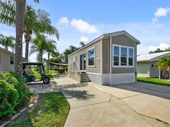 219 Lily Creek Way, Frostproof, FL 33843