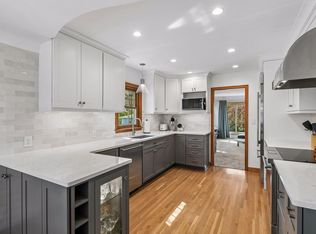 1265 Schletti St, Saint Paul, MN 55117