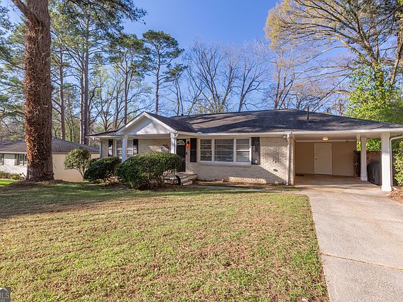 3rd image of 3592 Barrington Pl