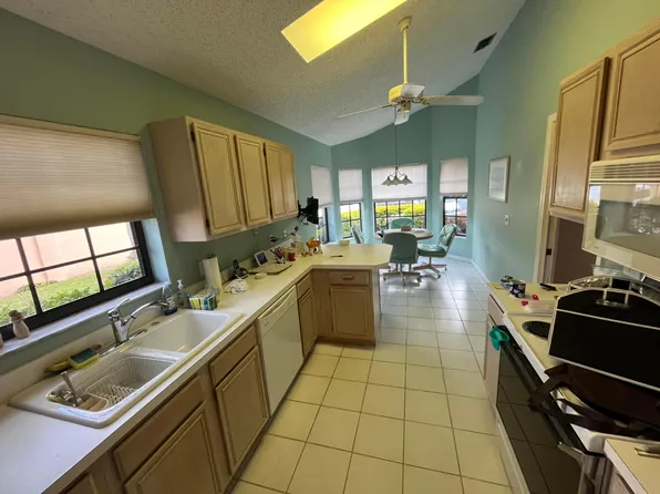 3001 SW Montebello Place, Palm City, FL 34990