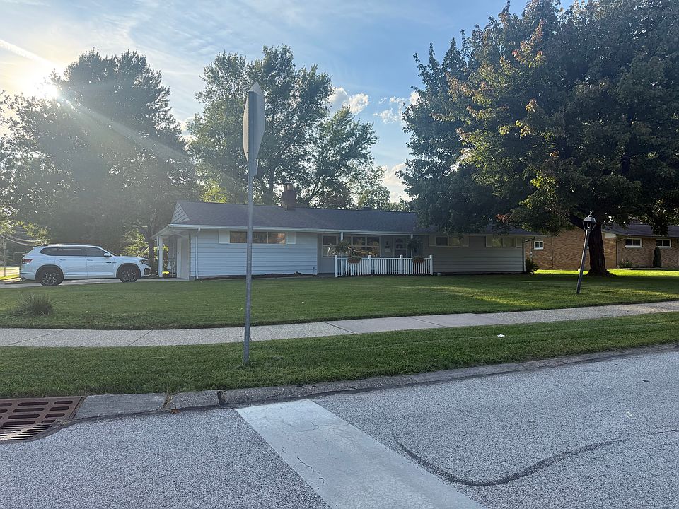 1st image of 2974 Holly Ln