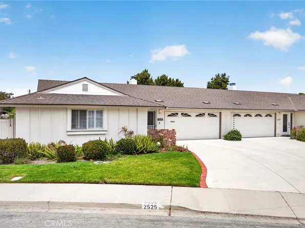 2525 Neptune Pl, Port Hueneme, CA 93041