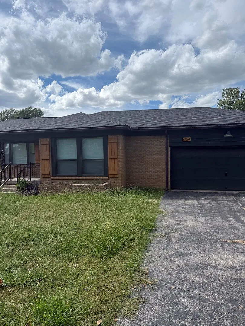 Charming Tulsa Home 564 S 87th E Ave — Photo 2