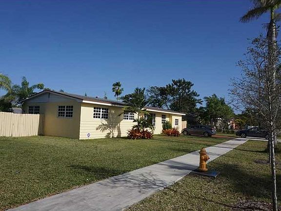 2nd image of 9421 Caribbean Blvd