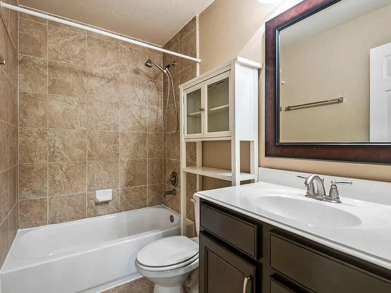 18723 Cypress Loch Dr — Photo 22