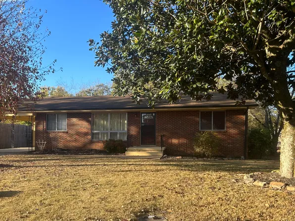 173 Greenfield Dr, Rossville, GA 30741