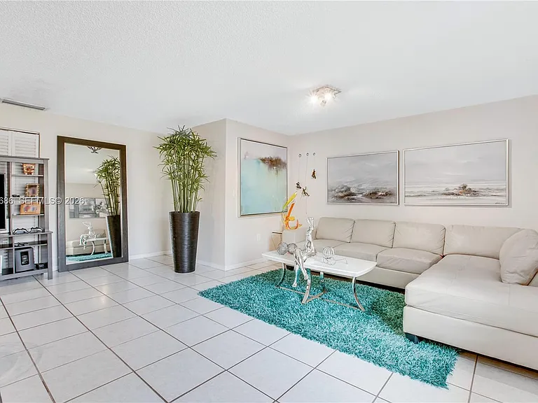 9330 SW 165th St — Photo 15