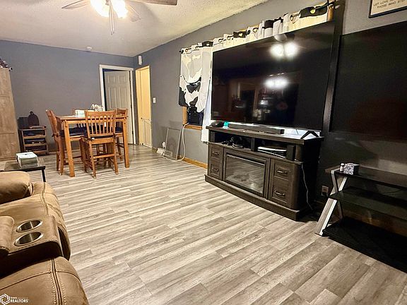 4th image of 607 Hills Ave