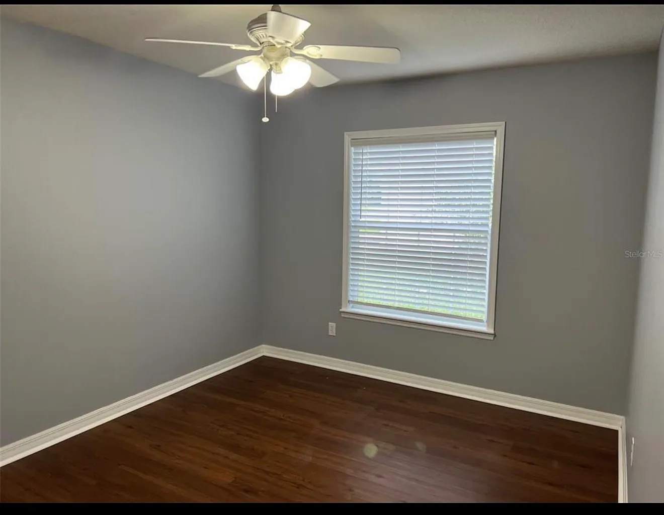 2 bed, $1,300 — Photo 3