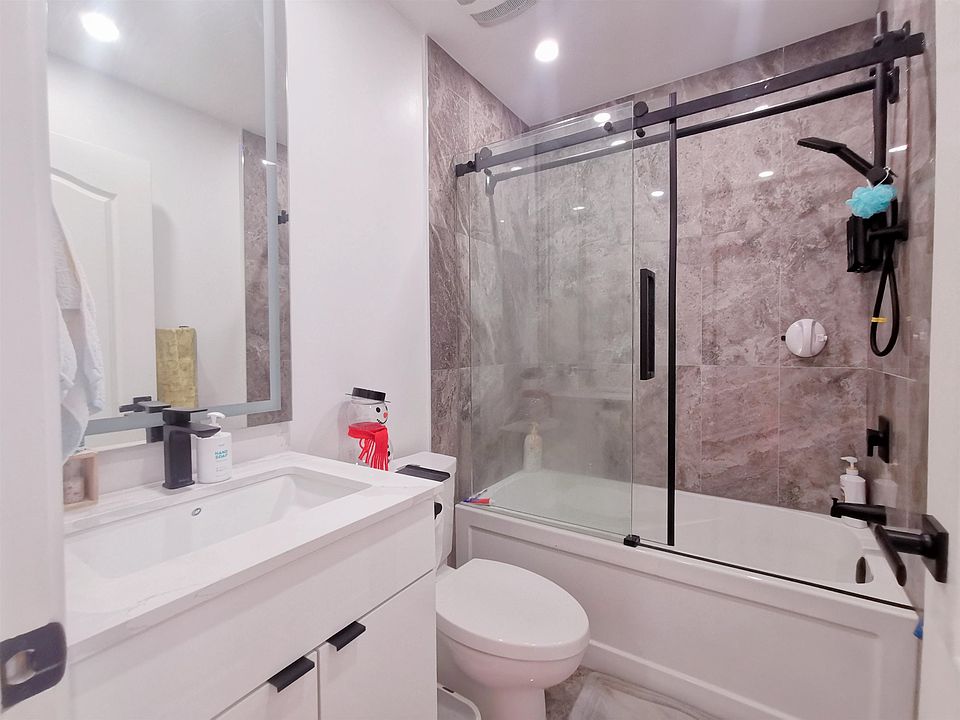 2nd image of 9288 Keefer Ave #2