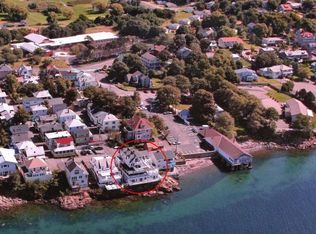 93 Sherman Ave APT 3, Nahant, MA 01908