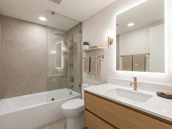 5th image of 1251 Cardero St #1004