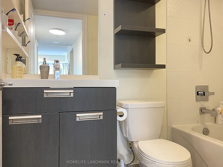 28 Ted Rogers Way #412 — Photo 23