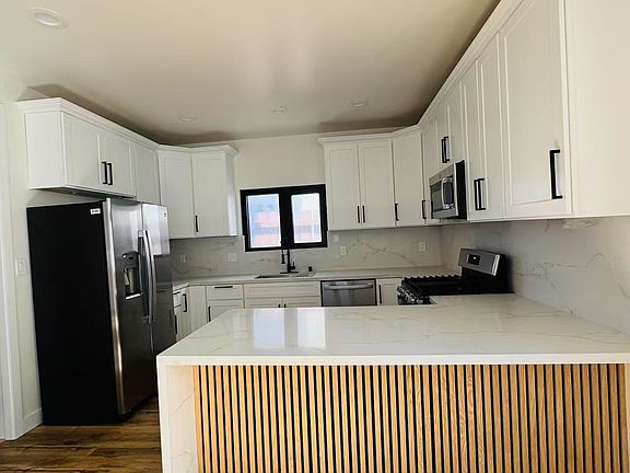 2nd image of 4356 Cherokee Ave #1