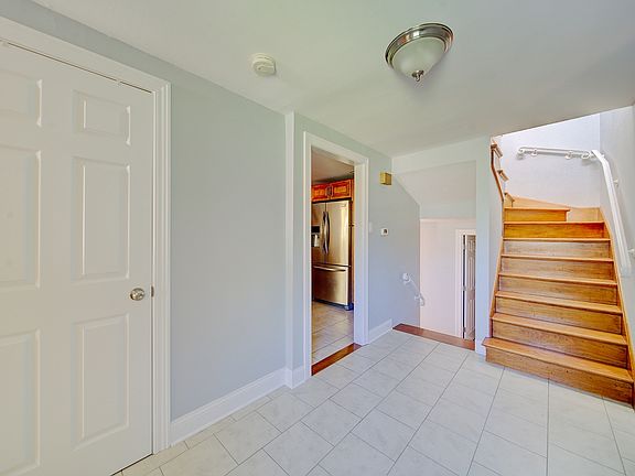 4th image of 2115 E Gregory St #2115