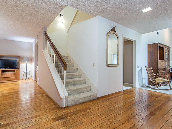 4th image of 8049 Stone Pl
