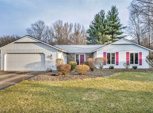 10811 Clear Brook Cir, Strongsville, OH 44149